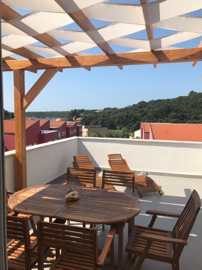 Vila Palit 497 D Apartment E Extérieur photo